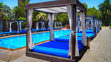 DayDream Pool Club